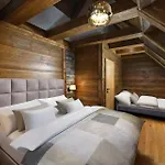 Σαλέ Mountain Rock - Luxury Retreat At Kvacianska Dolina *