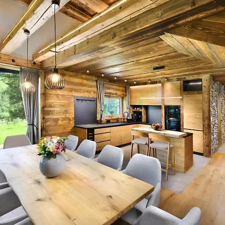 Mountain Rock - Luxury Retreat At Kvacianska Dolina Domek alpejski Zuberzec