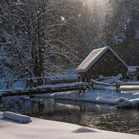 Mountain Rock - Luxury Retreat At Kvacianska Dolina