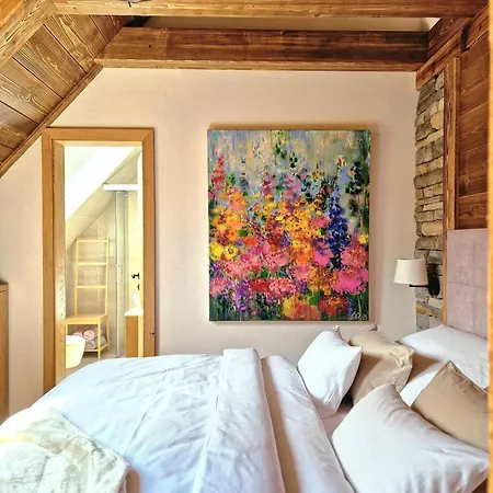 Mountain Rock - Luxury Retreat At Kvacianska Dolina בקתה *