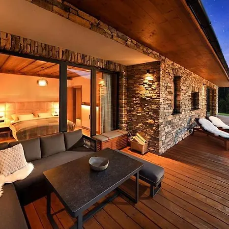 Mountain Rock - Luxury Retreat At Kvacianska Dolina ツベレツ