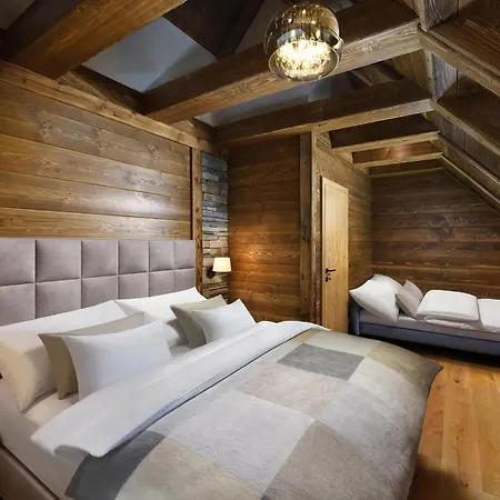 Chalet Mountain Rock - Luxury At Kvacianska Dolina *