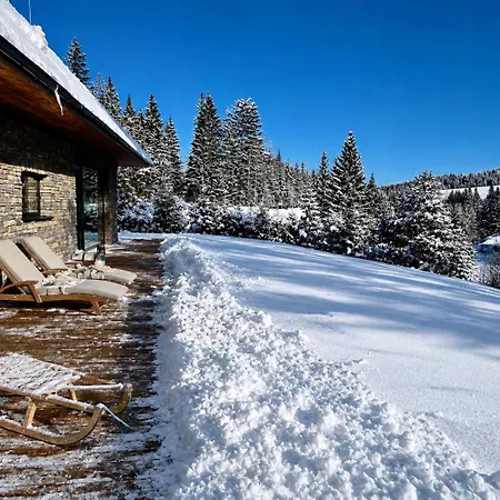 Mountain Rock - Luxury Retreat At Kvacianska Dolina בקתה *