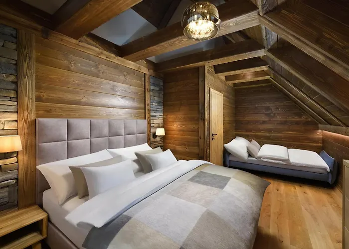 Chalet Mountain Rock - Luxury Retreat At Kvacianska Dolina *